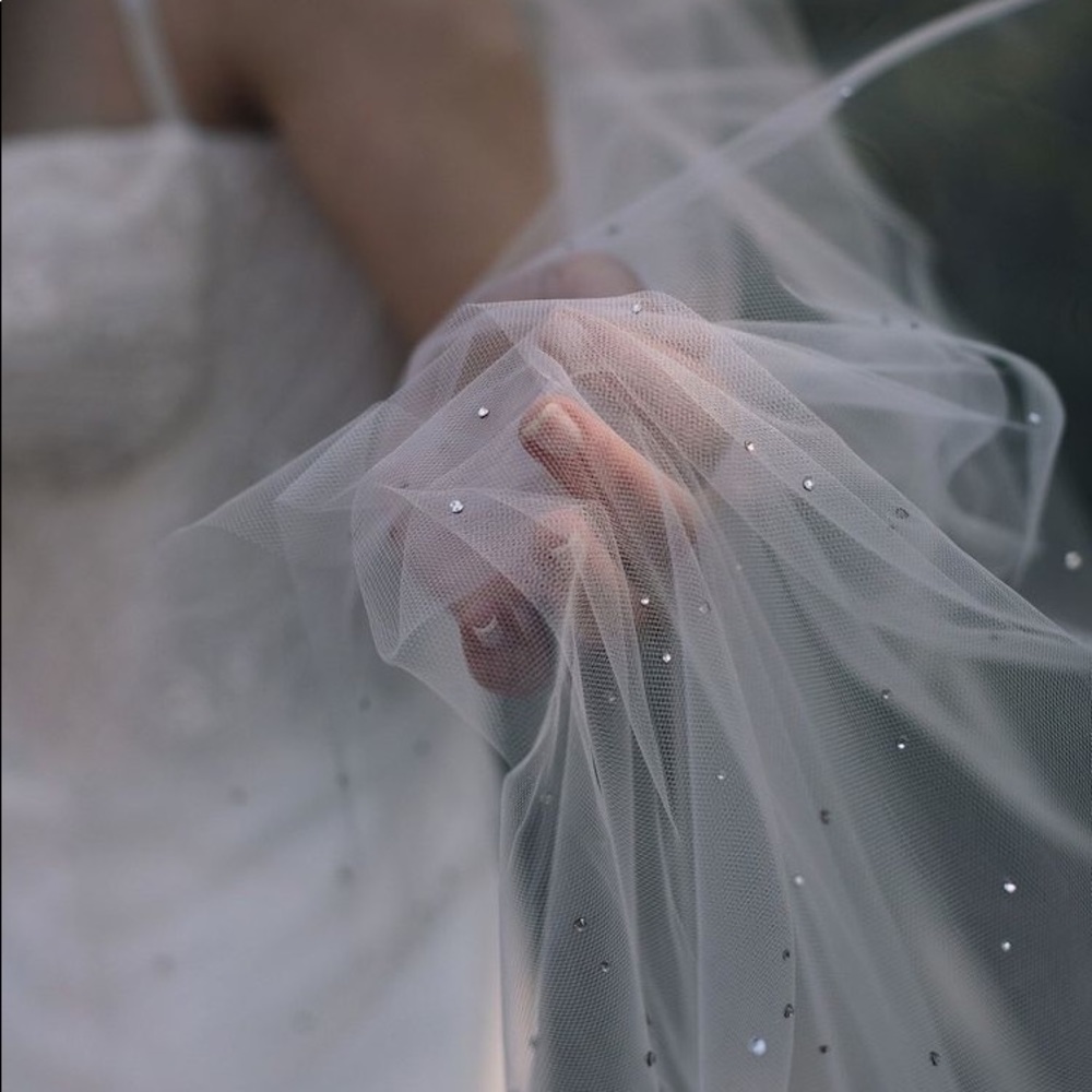 Kleinfeld Swarovski crystal wedding veil
